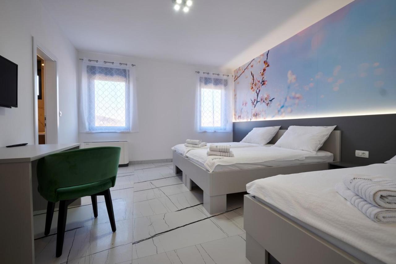 Marien Haus Hotell Karlovac Eksteriør bilde